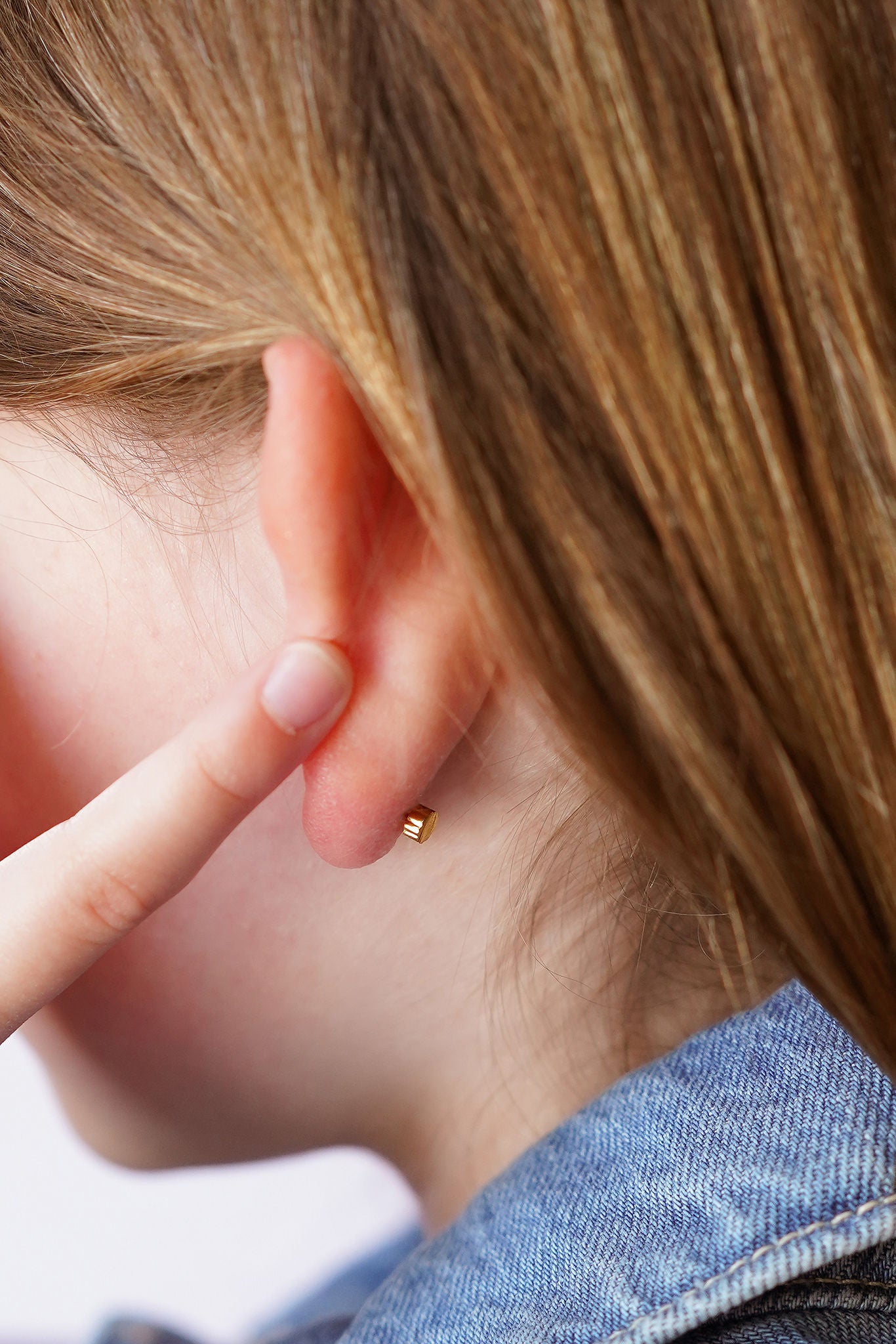 Bezelled Studs