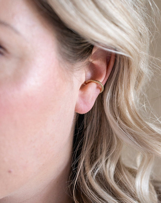 Twisted Ear Cuff