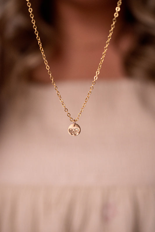 Ribbon Necklace