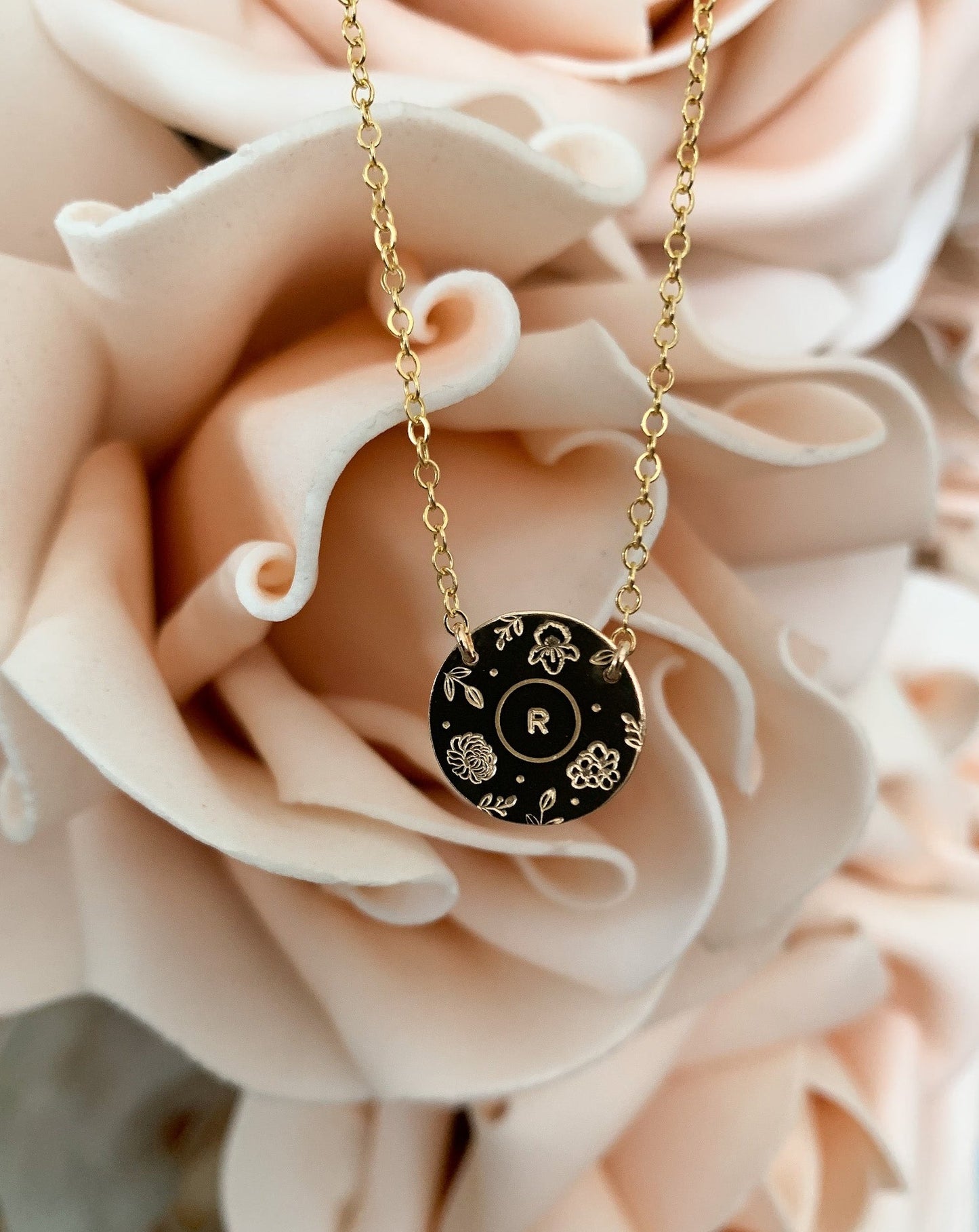 Family Wreath Necklace