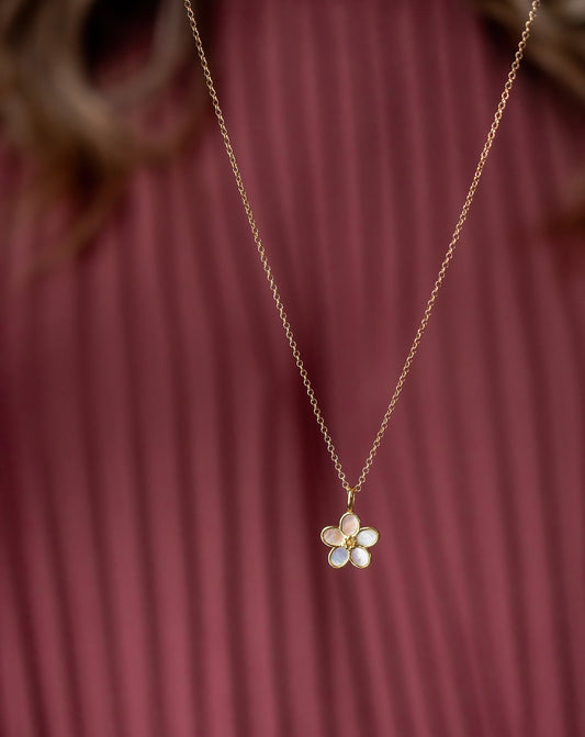 Daisy Charm Necklace