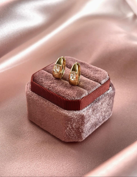 CZ Petite Dome Huggies